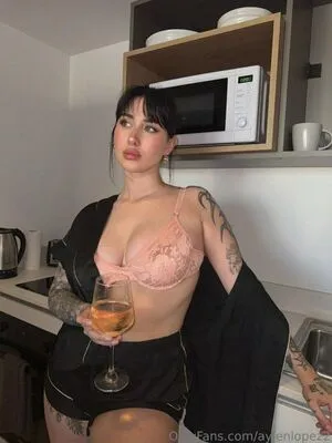 Aylenlopez2 OnlyFans Leaked Free Thumbnail Picture - #4BJUjqAJky