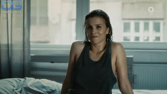 Aylin Tezel OnlyFans Leaked Free Thumbnail Picture - #8Cz304AQZc