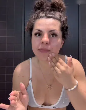 Aylinaphrodite OnlyFans Leaked Free Thumbnail Picture - #igWOPHm0zm