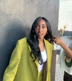 Ayo Edebiri OnlyFans Leaked Free Thumbnail Picture - #3xnbVhzqL2