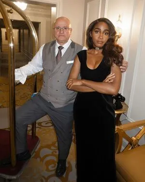 Ayo Edebiri OnlyFans Leaked Free Thumbnail Picture - #dQCOclyXDJ