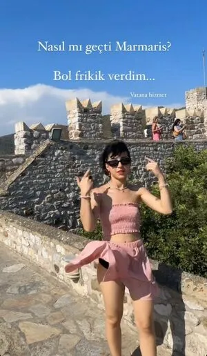 Ayse Arslan OnlyFans Leaked Free Thumbnail Picture - #oyHEdlEJv8