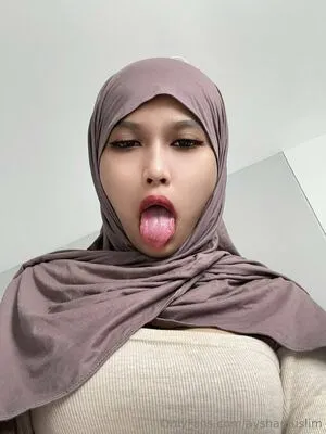 Ayshamuslim OnlyFans Leaked Free Thumbnail Picture - #4s7e70I0hv