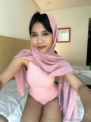 Ayshamuslim OnlyFans Leaked Free Thumbnail Picture - #89aLu7C7Z1