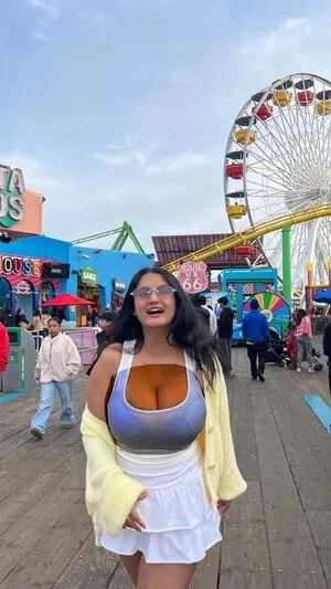 Ayusha OnlyFans Leaked Free Thumbnail Picture - #c5ZQvz3K7s