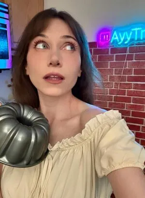 Ayytrae OnlyFans Leaked Free Thumbnail Picture - #H0v29U67zv