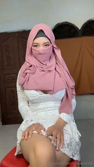 Azaleahijabi OnlyFans Leaked Free Thumbnail Picture - #qt1R1M54RF