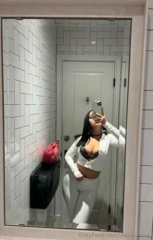 Azalyastar OnlyFans Leaked Free Thumbnail Picture - #9gqJOKkz1U