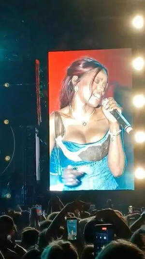 Azealia Banks OnlyFans Leaked Free Thumbnail Picture - #Bg3RP3gtMW