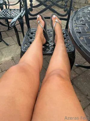 Azerasfeet OnlyFans Leaked Free Thumbnail Picture - #MvQN7863D2