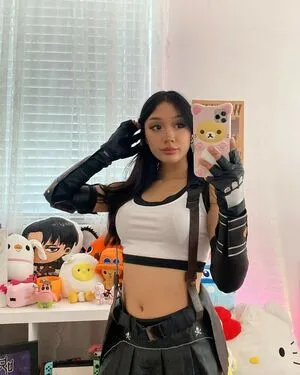 Aziakiara OnlyFans Leaked Free Thumbnail Picture - #28akmZAChZ