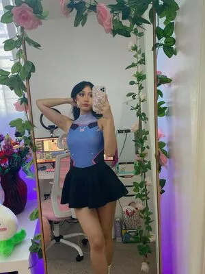 Aziakiara OnlyFans Leaked Free Thumbnail Picture - #Of4NPlggp4