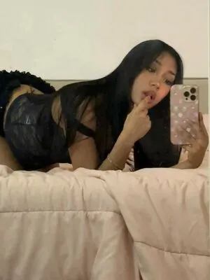 Aziakiara OnlyFans Leaked Free Thumbnail Picture - #RS7yreVFIB