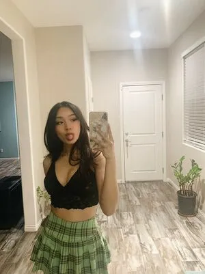 Aziakiara OnlyFans Leaked Free Thumbnail Picture - #gPvifvdkta