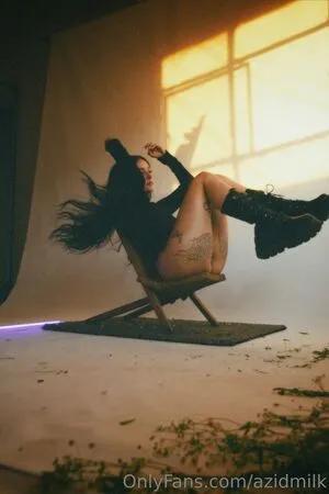 Azidmilk OnlyFans Leaked Free Thumbnail Picture - #xyPhI4XaQ1