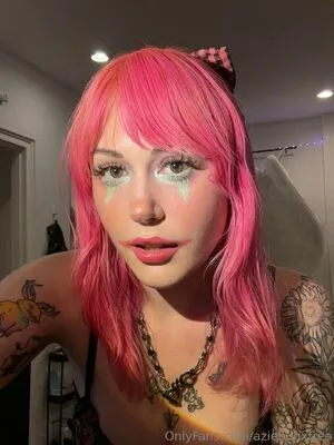 Aziebugxfree OnlyFans Leaked Free Thumbnail Picture - #SipAzQmf65