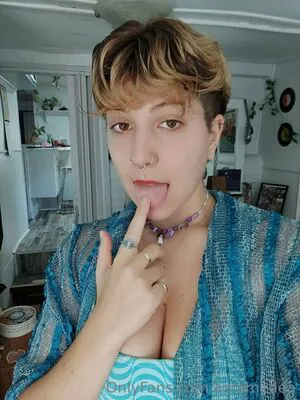 Azramedea OnlyFans Leaked Free Thumbnail Picture - #cnEvJWUKUP