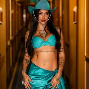 Azzy OnlyFans Leaked Free Thumbnail Picture - #HObFI7mU70