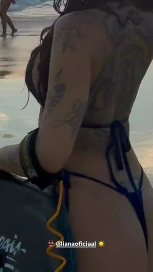 Azzy OnlyFans Leaked Free Thumbnail Picture - #OQ1ey4q86o