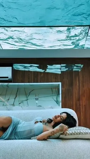 Azzy OnlyFans Leaked Free Thumbnail Picture - #ijU40DBumK