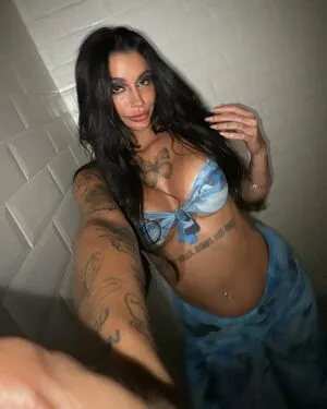 Azzy OnlyFans Leaked Free Thumbnail Picture - #qb1HtDu6aT