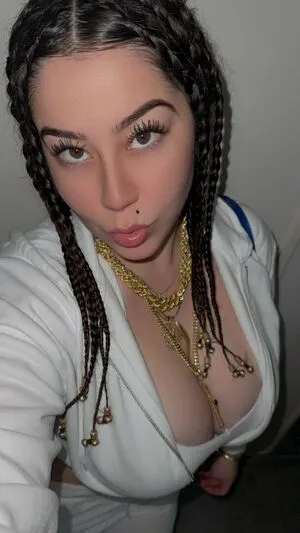B Ae OnlyFans Leaked Free Thumbnail Picture - #u2UqnukoQv