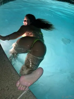 B Aee OnlyFans Leaked Free Thumbnail Picture - #osl0g5IsL2