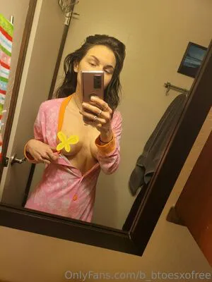B Btoesxofree OnlyFans Leaked Free Thumbnail Picture - #OJi6UbTEp2