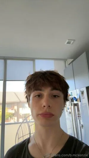 B Mckenzie OnlyFans Leaked Free Thumbnail Picture - #4OtKNw07CJ