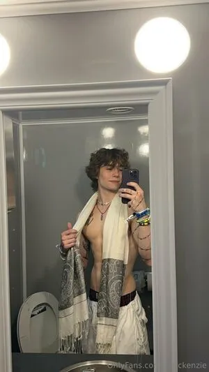 B Mckenzie OnlyFans Leaked Free Thumbnail Picture - #SGzhAE74wX