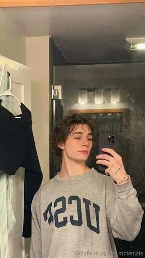 B Mckenzie OnlyFans Leaked Free Thumbnail Picture - #g6Ij97v4f0