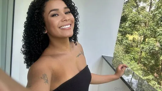 B Ribeiro OnlyFans Leaked Free Thumbnail Picture - #MD4EDnc1Sq