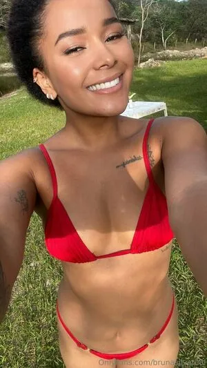 B Ribeiro OnlyFans Leaked Free Thumbnail Picture - #f6saLX7118