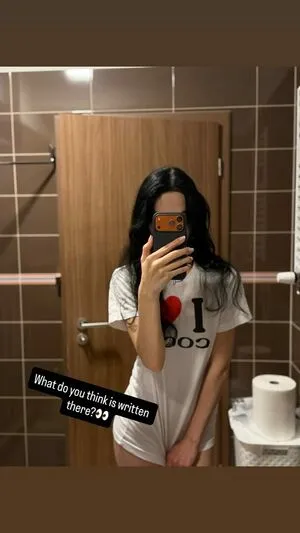 B U L O C H K A OnlyFans Leaked Free Thumbnail Picture - #DO1qJZ2T29