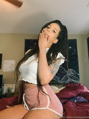 B00bsandblunts OnlyFans Leaked Free Thumbnail Picture - #EKREbgRxgw