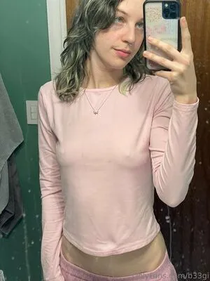 B33gi OnlyFans Leaked Free Thumbnail Picture - #Axuz6T8pew