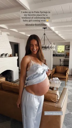 Babe Forever21 OnlyFans Leaked Free Thumbnail Picture - #45hd3OoF4Y