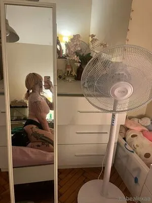 Babealexaa OnlyFans Leaked Free Thumbnail Picture - #avDwgzyred