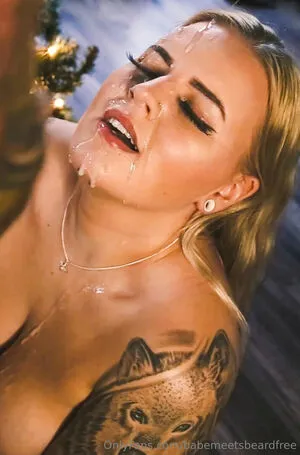 Babemeetsbeardfree OnlyFans Leaked Free Thumbnail Picture - #0XeM6kqHGV