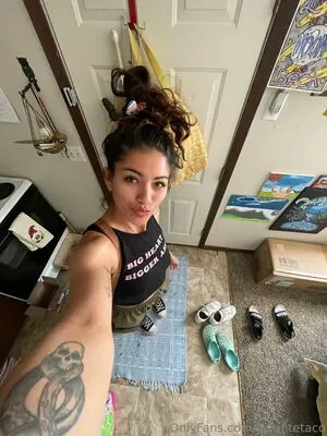 Baby Bell Cheesie OnlyFans Leaked Free Thumbnail Picture - #D6BaJ1bffc