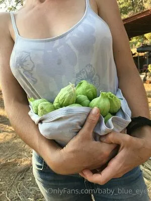 Baby Blue Eyez OnlyFans Leaked Free Thumbnail Picture - #BB5DUa2VF3