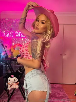 Baby Emgee OnlyFans Leaked Free Thumbnail Picture - #frPhqVEPL2