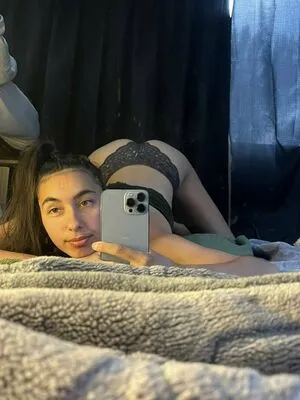 Baby Kiwi And Daddy Kiwi OnlyFans Leaked Free Thumbnail Picture - #W7CrquUodN
