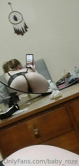 Baby Roze OnlyFans Leaked Free Thumbnail Picture - #CVDBG6LAfo