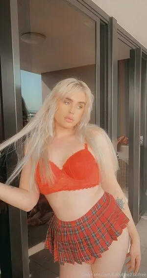 Babybee23x Free OnlyFans Leaked Free Thumbnail Picture - #BIHAT94XYx