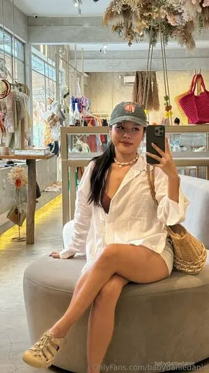 Babydaniedanie OnlyFans Leaked Free Thumbnail Picture - #BiARZIIIWL