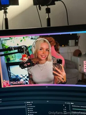 Babyfooji Peachtot OnlyFans Leaked Free Thumbnail Picture - #sWiTXnBab0