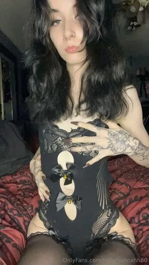 Babyhannahh80 OnlyFans Leaked Free Thumbnail Picture - #4e1TLVD7ok