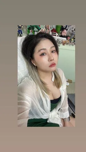 babyhsu888 OnlyFans Leaked Free Thumbnail Picture - #2UfRPlrlZm