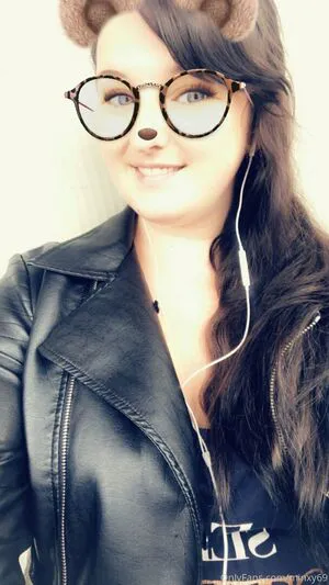 Babyminx692 OnlyFans Leaked Free Thumbnail Picture - #3GApvzzs58